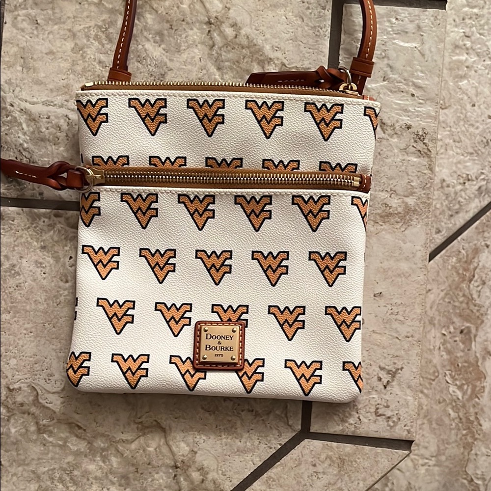 Dooney & Bourke West Virginia Crossbody Bag used